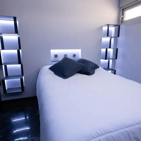 La Farola - Luxury Domotic Flat In Puerto Deportivo Apartmán