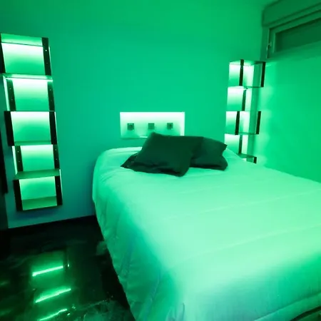 La Farola - Luxury Domotic Flat In Puerto Deportivo Apartmán Marbella