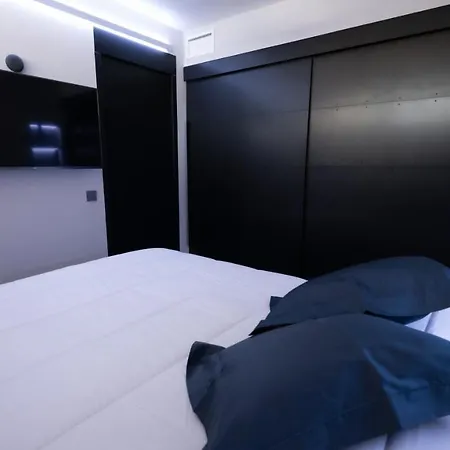La Farola - Luxury Domotic Flat In Puerto Deportivo Apartmán