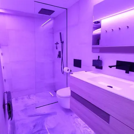 Apartmán La Farola - Luxury Domotic Flat In Puerto Deportivo *