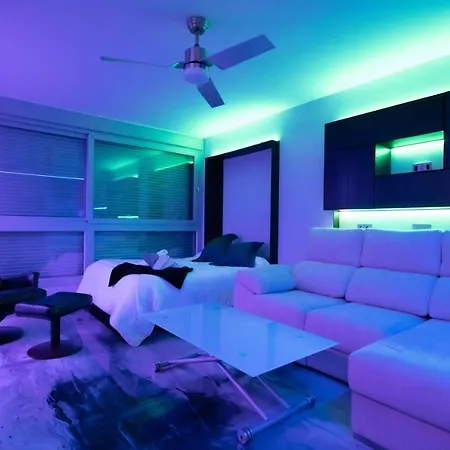 La Farola - Luxury Domotic Flat In Puerto Deportivo Marbella