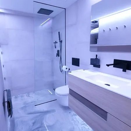 La Farola - Luxury Domotic Flat In Puerto Deportivo * Marbella