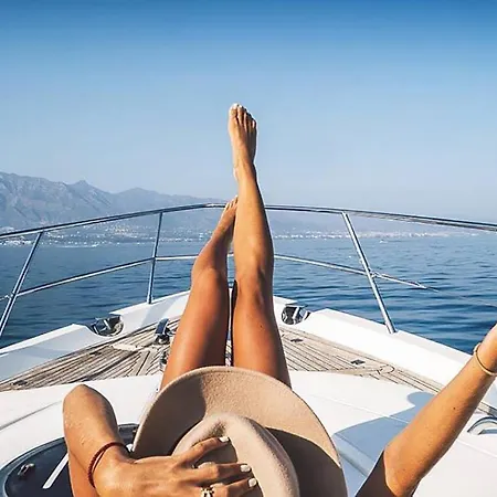 La Farola - Luxury Domotic Flat In Puerto Deportivo *