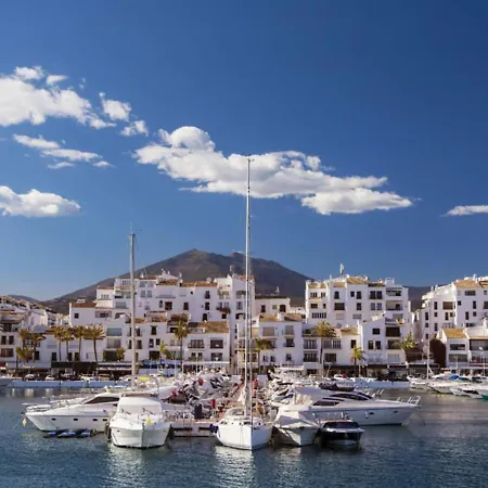 La Farola - Luxury Domotic Flat In Puerto Deportivo *