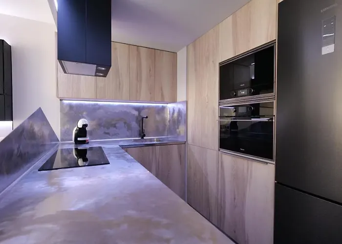 La Farola - Luxury Domotic Flat In Puerto Deportivo