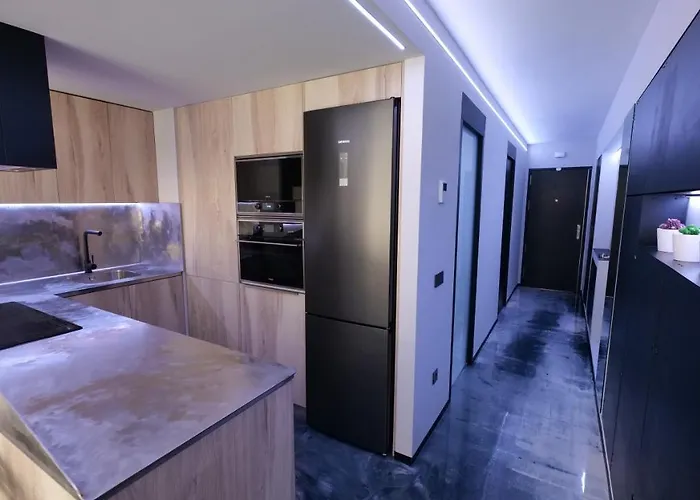 La Farola - Luxury Domotic Flat In Puerto Deportivo Marbella