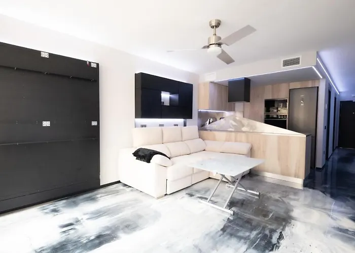 Lejlighed La Farola - Luxury Domotic Flat In Puerto Deportivo