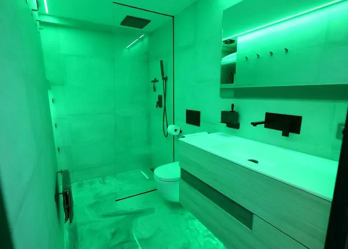 شقة La Farola - Luxury Domotic Flat In Puerto Deportivo