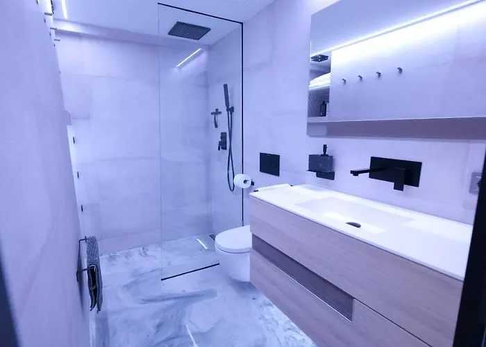 La Farola - Luxury Domotic Flat In Puerto Deportivo * ماربيا