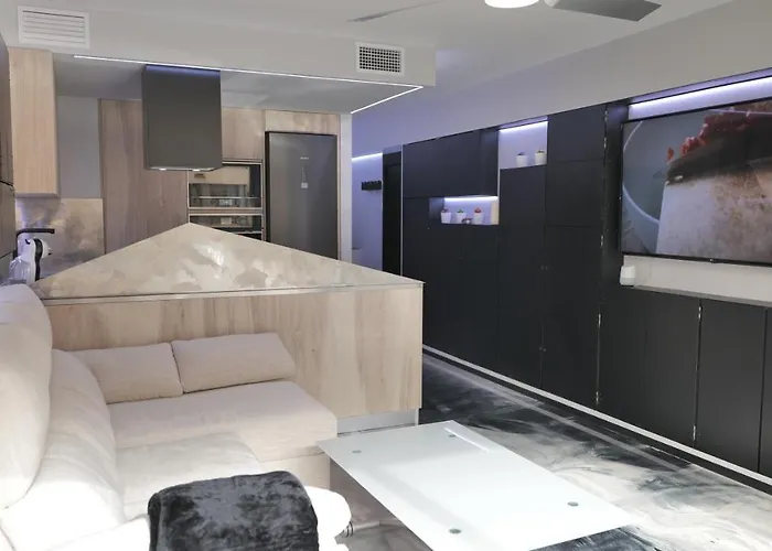 La Farola - Luxury Domotic Flat In Puerto Deportivo Apartman *