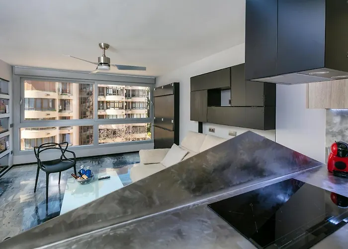 شقة La Farola - Luxury Domotic Flat In Puerto Deportivo *
