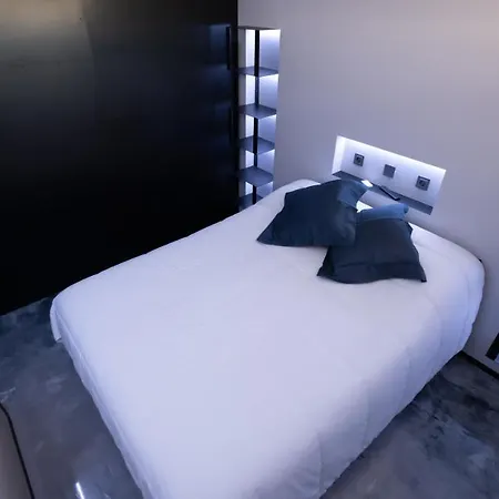 La Farola - Luxury Domotic Flat In Puerto Deportivo * Marbella