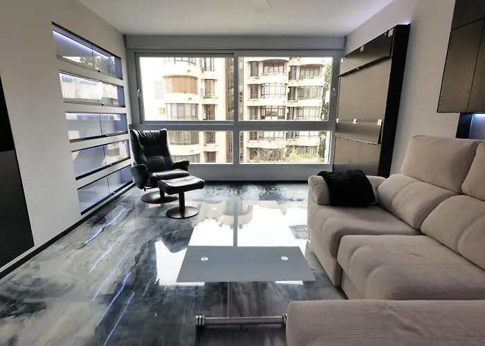 La Farola - Luxury Domotic Flat In Puerto Deportivo *